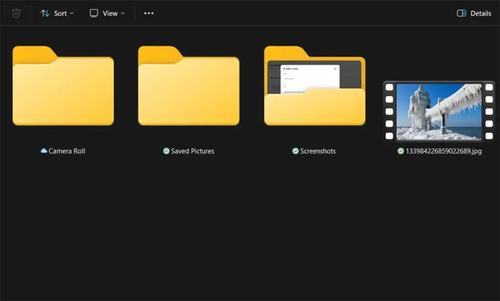 Windows 11 隐藏技巧:通过注册表一键移除图片阴影或视频胶片边框,让文件预览更清爽插图3 Windows 11 隐藏技巧:通过注册表一键移除图片阴影或视频胶片边框,让文件预览更清爽插图3